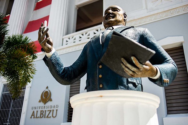 statue Albizu University statue