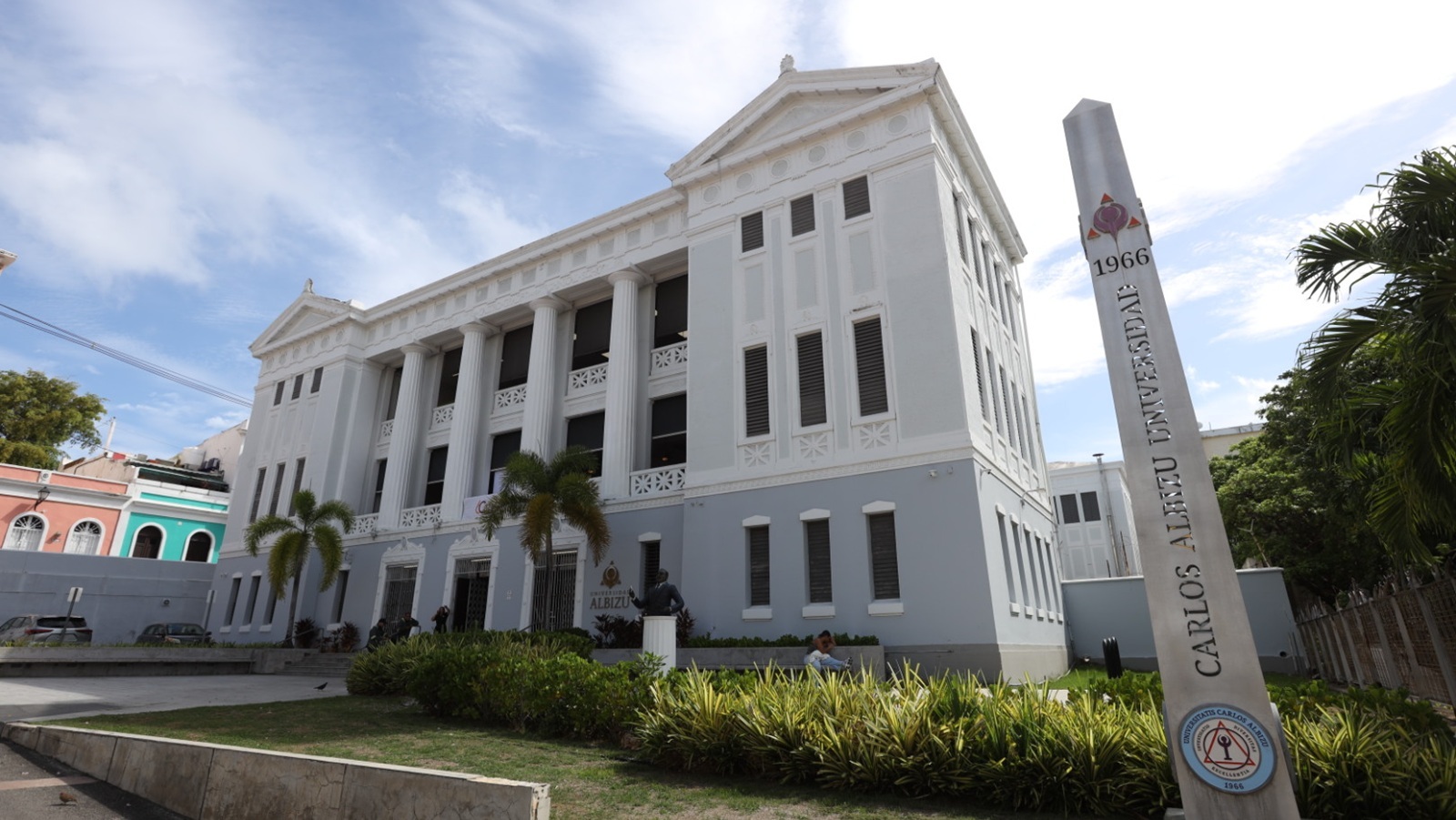 Universidad Carlos Albizu cumple 60 años con propiedad nueva y asumiendo la IA