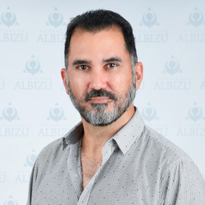 SJU - Dr. Orlando Pedrosa - Albizu Staff SJU - Dr. Orlando Pedrosa